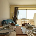 Elegant With Open Views Appartement *