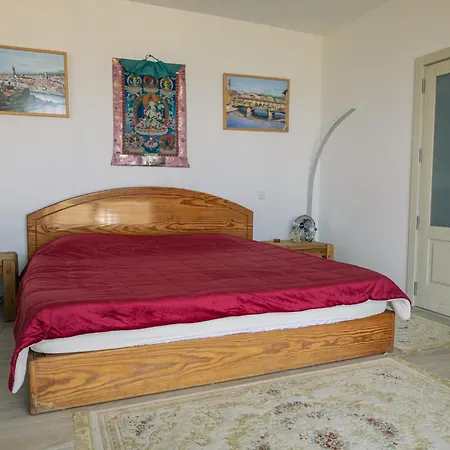 Appartement Elegant With Open Views