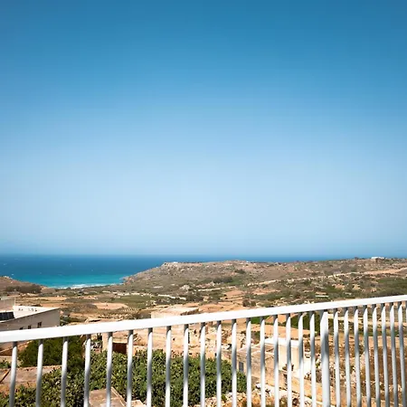 Elegant With Open Views Appartement Xagħra