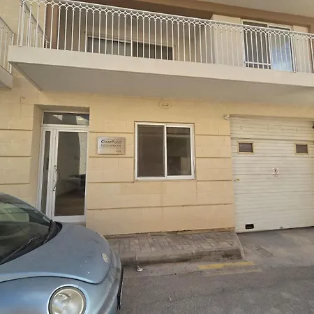 Elegant With Open Views Appartement