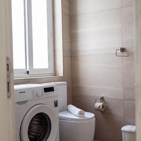 Elegant With Open Views Xaghra